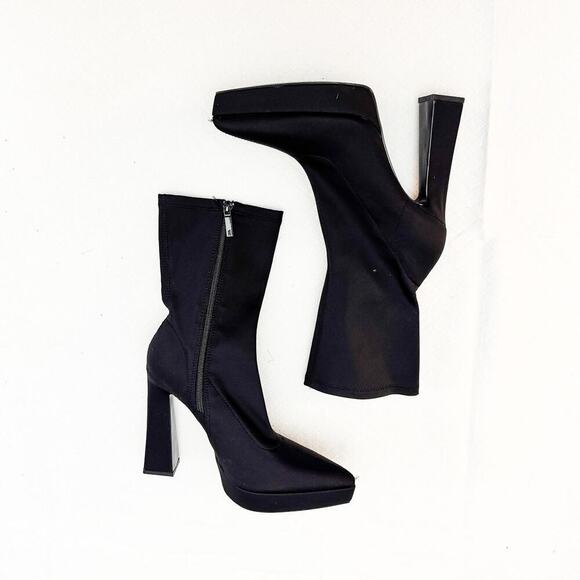 Zara Black Ankle Boots - Picture 6 of 6